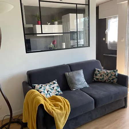 Spacieux 6 Pers Proche Centre Et Gare - Parking Prive Securise Laval (Mayenne)