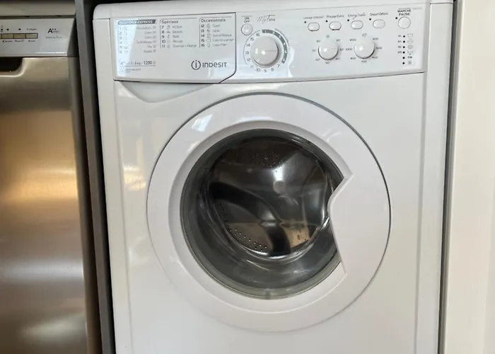 Spacieux 6 Pers Proche Centre Et Gare - Parking Prive Securise * לאבאל