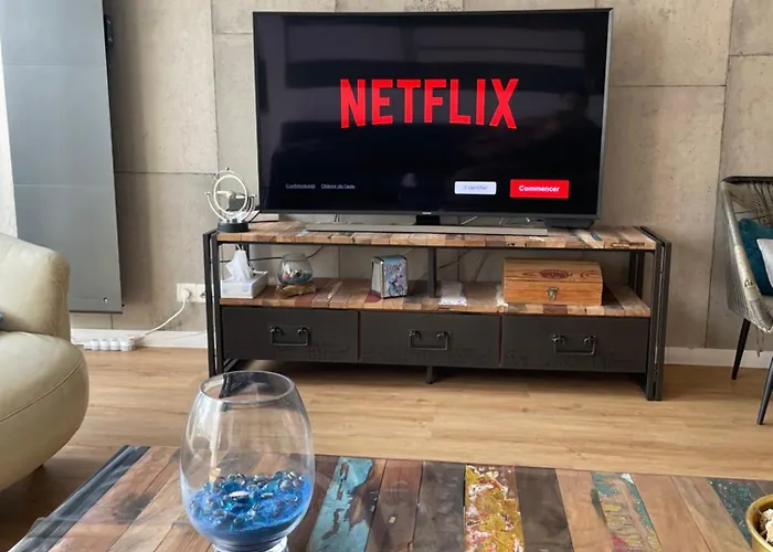 Spacieux 6 Pers Proche Centre Et Gare - Parking Prive Securise